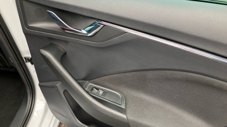 Skoda Kamiq 1.5 TSI Monte Carlo 5dr DSG Petrol Hatchback